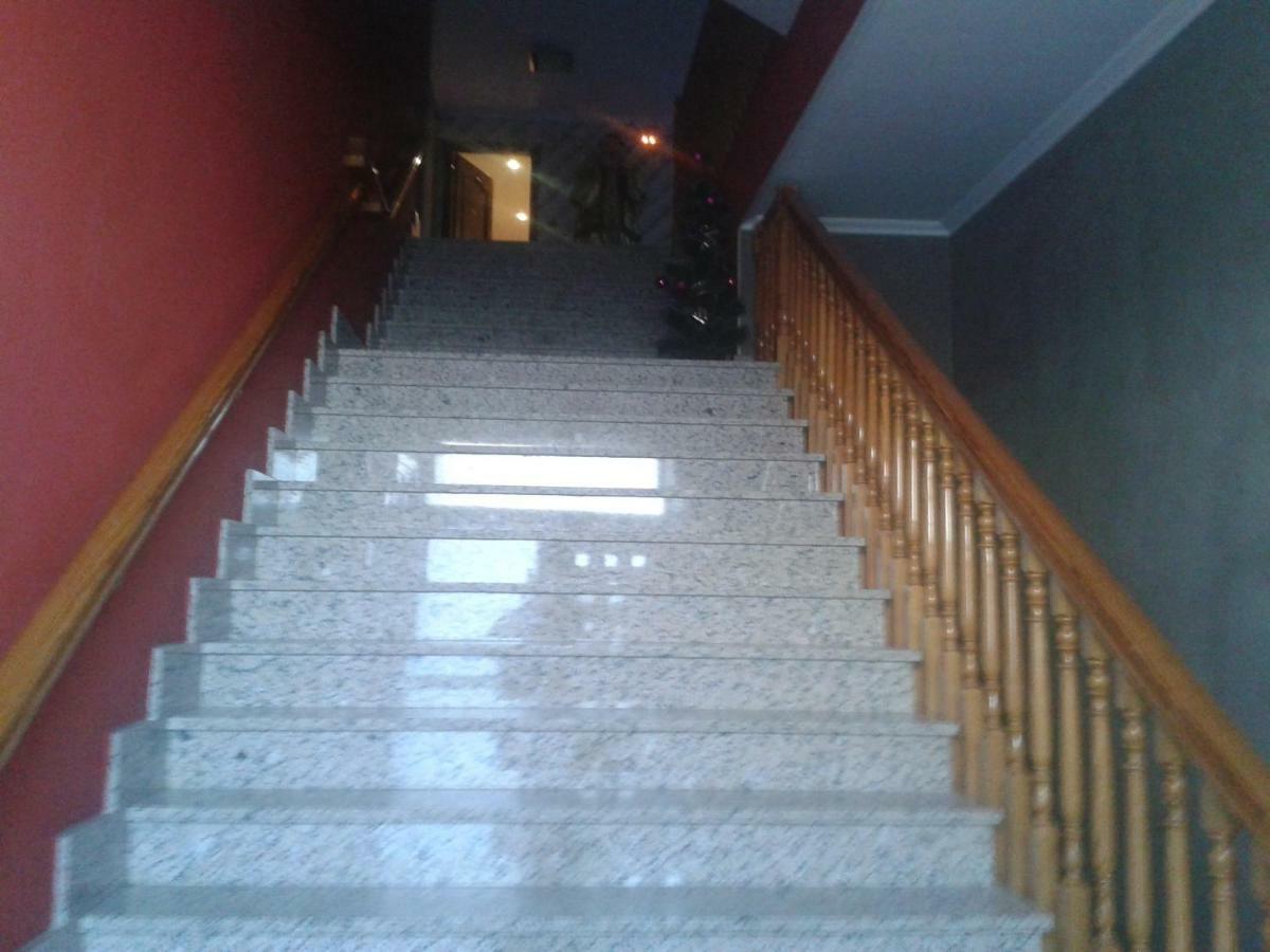 Hostal Texas 2 Фуэнтес-де-Эбро Экстерьер фото